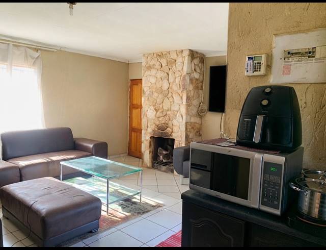 3 BEDROOM HOUSE FOR SALE IN BERGSIG